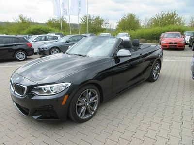 Gebraucht BMW M235 M Sport 326 PS (239 kW) 2017 Black sapphire Cabrio