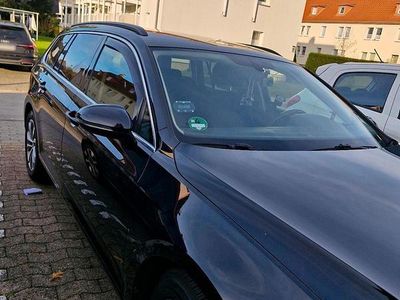 Używany VW Passat 150 KM (110 kW) 2014 Czarny Kombi