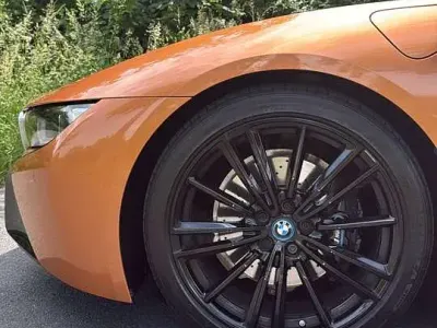 Gebraucht BMW i8 231 PS (169 kW) 2019 Orange Cabrio