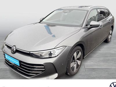 Usata VW Passat Elegance 193 CV (141 kW) 2025 Grigio Station wagon