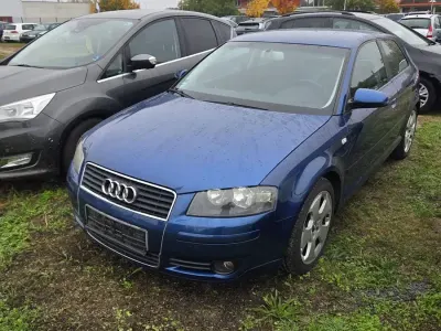 Gebraucht Audi A3 101 PS (74 kW) 2005 Blau Kleinwagen