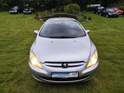 Gebraucht Peugeot 307 CC Tendance 136 PS (100 kW) 2005 Silber Cabrio
