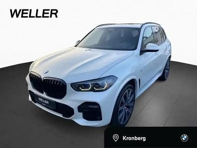 Mineralweiß (weiß) Gebraucht 2023 BMW X5 M50 Comfort Edition SUV | 54.999 € (Guter Preis)