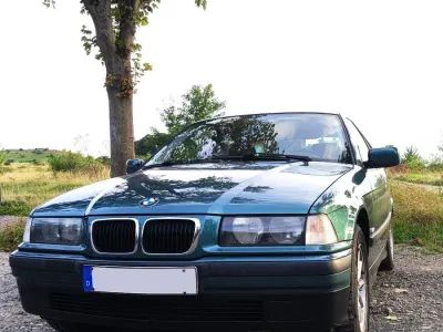 Gebraucht BMW 316 102 PS (75 kW) 1998 Grün Limousine