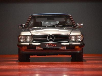 Gebraucht Mercedes 560 231 PS (169 kW) 1987 Grau Cabrio