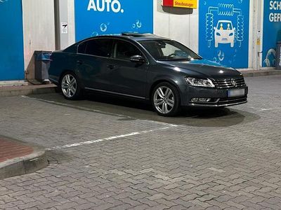 Gebraucht VW Passat Highline 177 PS (130 kW) 2011 Silber Limousine