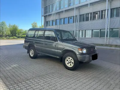 Gebraucht Mitsubishi Pajero 150 PS (110 kW) 1994 Grün SUV