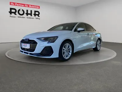 Gebraucht Audi A3 S-Line 150 PS (110 kW) 2025 Gletscherweiss metallic Limousine