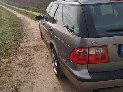 Grau Gebraucht 2004 Saab 9-5 Aero Kombi | 3.333 €