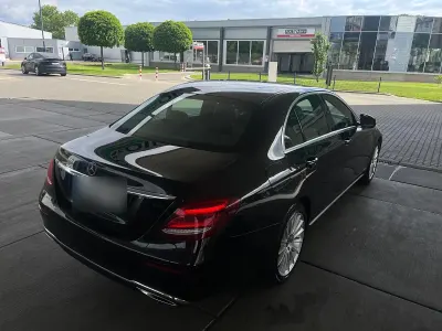 Gebraucht Mercedes E350 286 PS (210 kW) 2018 Schwarz Limousine