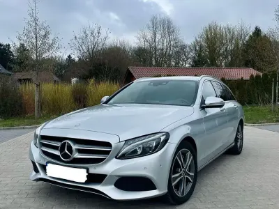 Używany Mercedes C250 204 KM (150 kW) 2017 Szary Kombi
