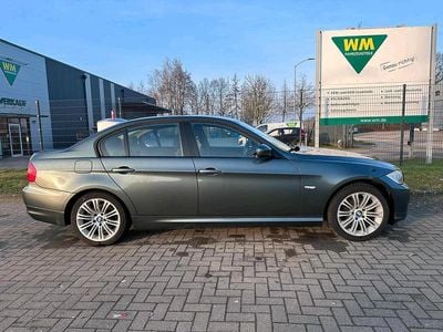 Gebraucht BMW 318 140 PS (102 kW) 2010 Limousine