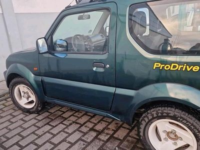 Grün Gebraucht 1999 Suzuki Jimny SUV | 4.555 €