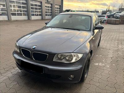 Gebraucht BMW 116 116 PS (85 kW) 2006 Grau Kleinwagen