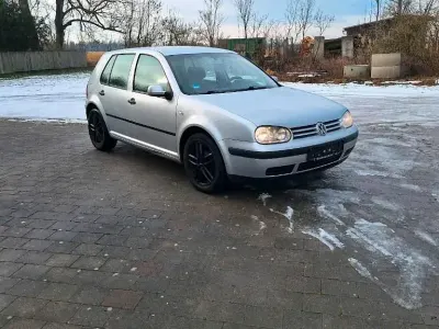 Gebraucht VW Golf IV 75 PS (55 kW) 2002 Silber Limousine