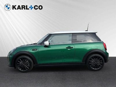 Gebraucht Mini Cooper SE 135 kW (184 PS) 2023 British racing green iv metallic (gruen) Kleinwagen