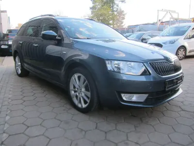 Gebraucht Skoda Octavia 150 PS (110 kW) 2017 Grau Kombi