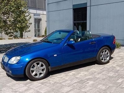 Gebraucht Mercedes SLK230 193 PS (141 kW) 1999 Blau Cabrio