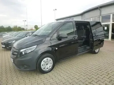 Gebraucht Mercedes Vito 163 PS (119 kW) 2020 Schwarz Van