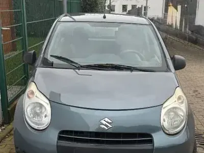 Gebraucht Suzuki Alto 68 PS (50 kW) 2011 Grau Kleinwagen