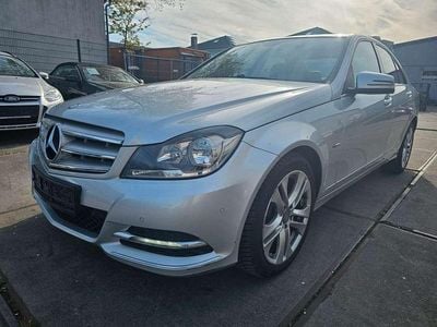 Gebraucht Mercedes C180 156 PS (114 kW) 2011 Iridiumsilber Limousine
