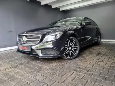 Gebraucht Mercedes CLS400 Shooting Brake AMG line 333 PS (244 kW) 2017 Obsidianschwarz Kombi