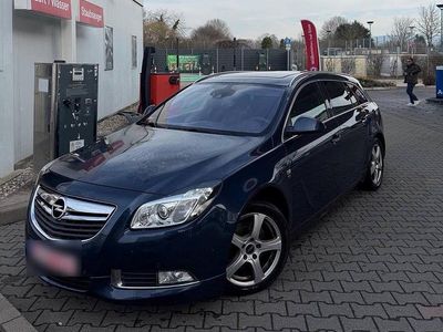 Blau Gebraucht 2013 Opel Insignia OPC Kombi | 4.321 € (Fairer Preis)