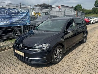 Schwarz Gebraucht 2017 VW Golf VII Sound Limousine | 16.300 € (Fairer Preis)
