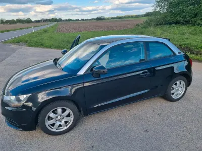 Gebraucht Audi A1 86 PS (63 kW) 2011 Schwarz Kleinwagen