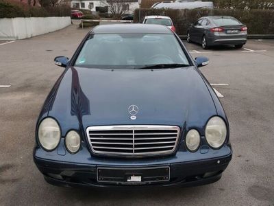 Mercedes CLK320