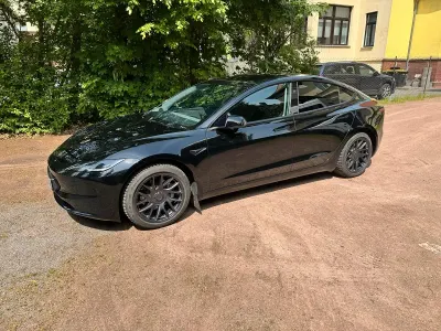 Brugt Tesla Model 3 208 kW (283 HK) 2024 Sort Sedan