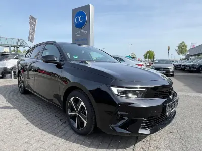 Second-hand Opel Astra 131 CP (96 kW) 2025 Negru Hatchback