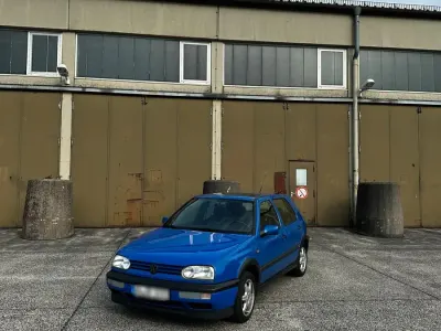 Gebraucht VW Golf III Conceptline 90 PS (66 kW) 1996 Blau Kleinwagen