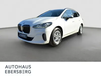 Gebraucht BMW 218 Active Tourer Luxury Line 150 PS (110 kW) 2022 Weiß Van / Kleinbus