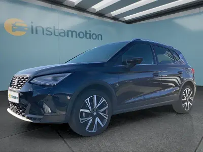 Używany Seat Arona FR 150 KM (110 kW) 2022 Niebieski SUV