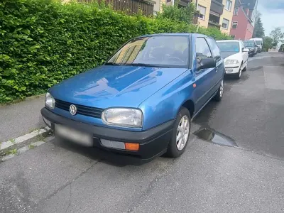 Gebraucht VW Golf III 75 PS (55 kW) 1993 Blau Kleinwagen