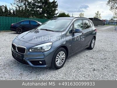 Grau Gebraucht 2017 BMW 220 Sport Line Kombi | 15.900 € (Guter Preis)