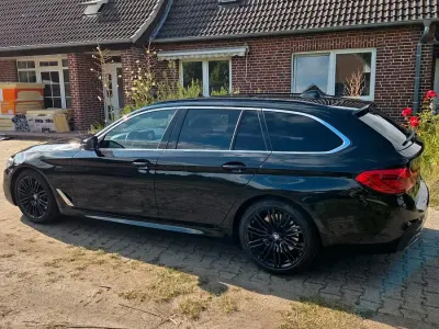 Gebraucht BMW 530 M Sport 265 PS (194 kW) 2018 Schwarz Kombi