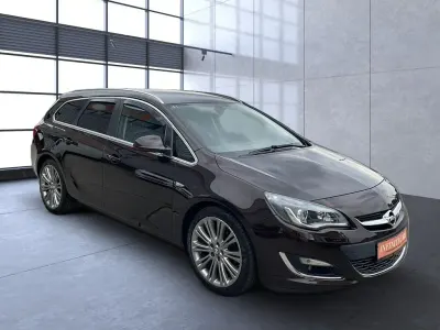 Gebraucht Opel Astra Exklusiv 170 PS (125 kW) 2015 Braun Kombi
