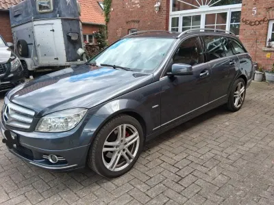 Gebraucht Mercedes C220 Avantgarde 170 PS (125 kW) 2010 Grau Kombi