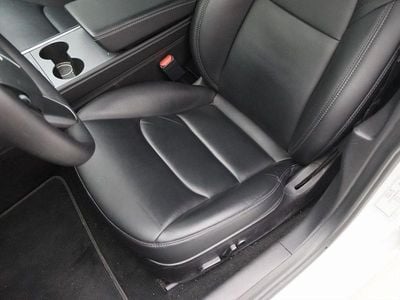 Weiß Gebraucht 2020 Tesla Model 3 Long Range AWD Limousine | 23.900 € (Fairer Preis)