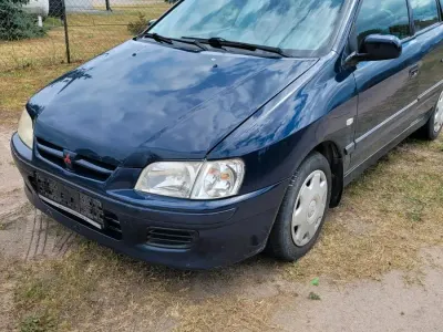 Gebraucht Mitsubishi Space Star 81 PS (59 kW) 2002 Blau Van / Kleinbus