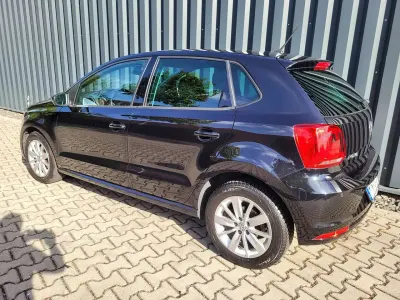 Gebraucht VW Polo Comfortline 90 PS (66 kW) 2014 Schwarz Kleinwagen