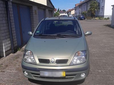 Usata Renault Scénic 95 CV (69 kW) 2001 Verde Monovolume