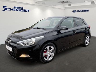 Gebraucht Hyundai i20 Trend 84 PS (61 kW) 2017 Schwarz Limousine