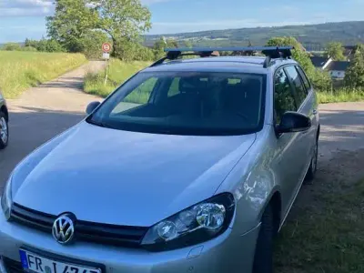 Gebraucht VW Golf VII Comfortline 105 PS (77 kW) 2012 Silber Limousine