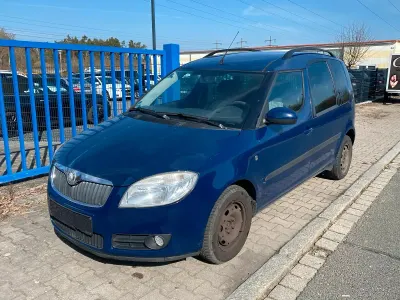 Używany Skoda Roomster 70 KM (51 kW) 2009 Czarny Minivan
