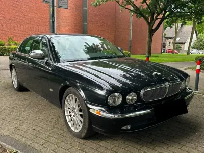Gebraucht Jaguar XJ8 Executive 298 PS (219 kW) 2006 Schwarz Limousine