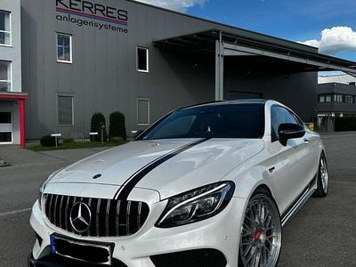 Weiß Gebraucht 2017 Mercedes C43 AMG Coupé | 29.790 €