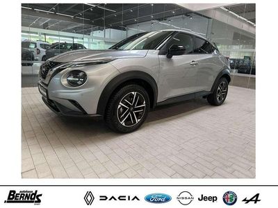 Gebraucht Nissan Juke N-Connecta 114 PS (83 kW) 2024 Silver metallic (ky0g) SUV